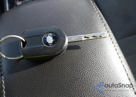 2019 Ford Escape S z USA, uszkodzony, nr VIN 1FMCU0F73KUB84816